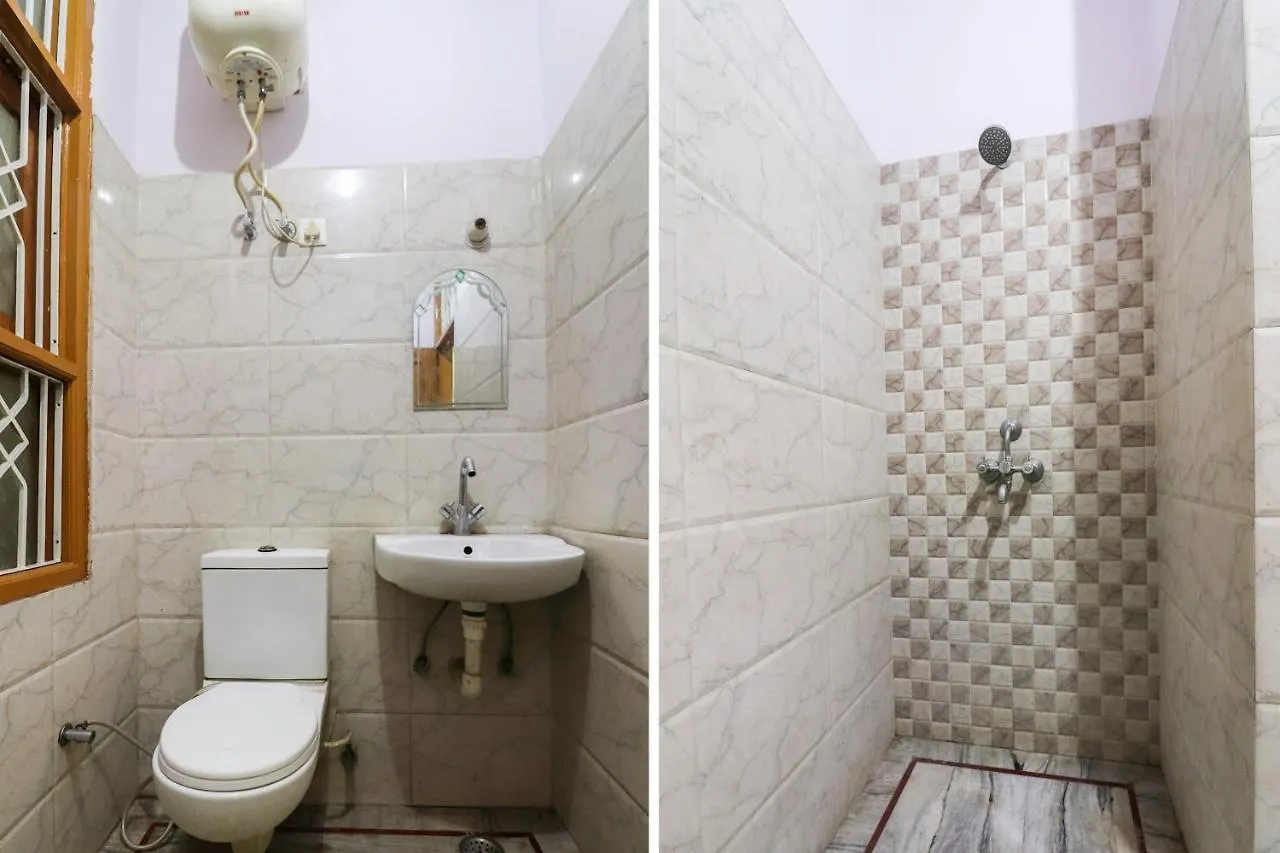 Oyo 67668 Hotel Laxmi Palace Agra   Agra (Uttar Pradesh)