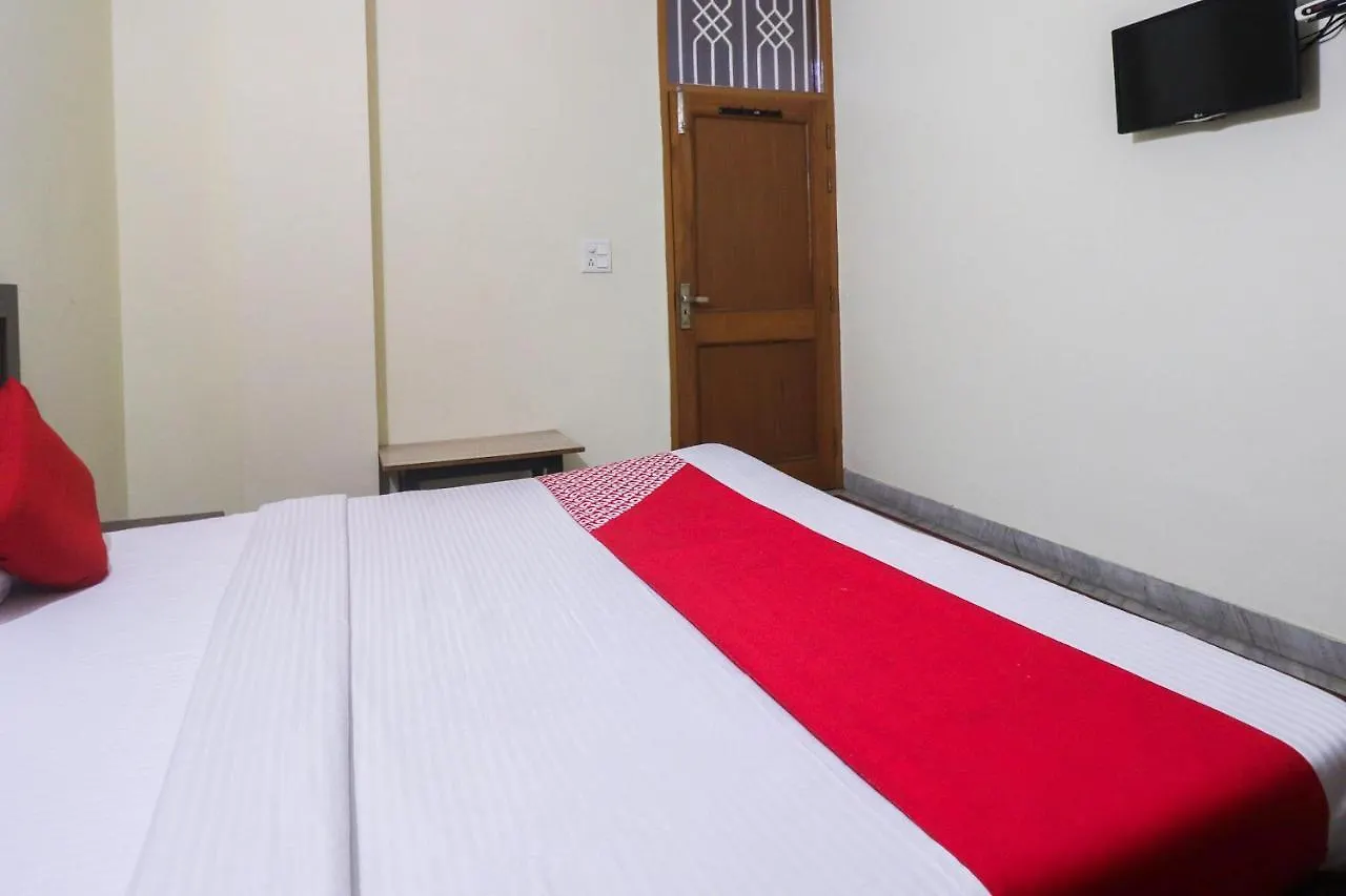 Oyo 67668 Hotel Laxmi Palace Agra   Agra (Uttar Pradesh)